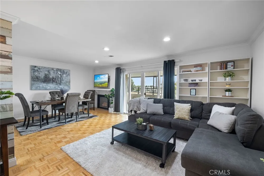 1117 Rosecrans Avenue #15A Fullerton, CA 92833