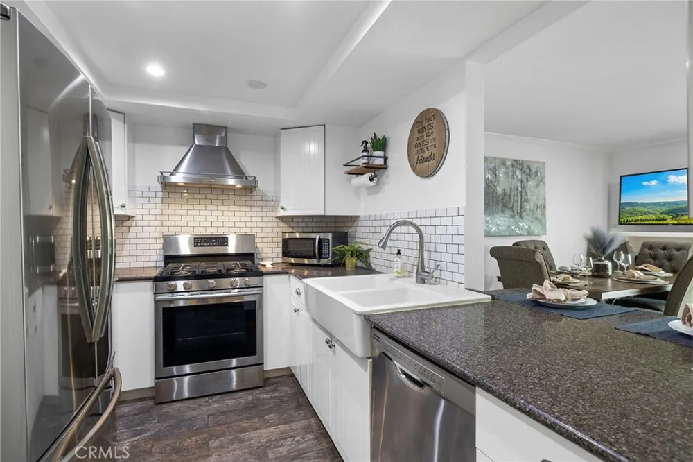 1117 Rosecrans Avenue #15A Fullerton, CA 92833