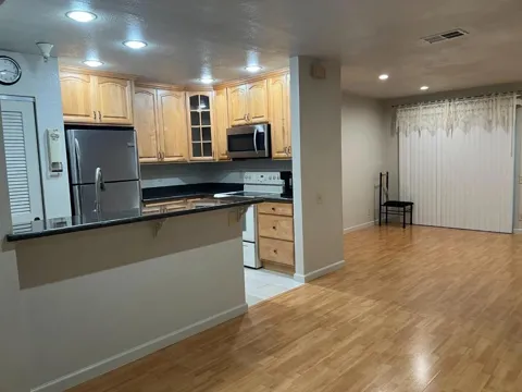 310 Hackamore Lane