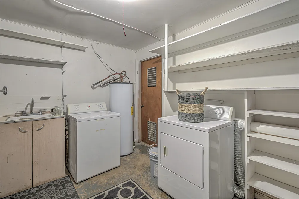 5304 Bedford Street Kingsland, TX 78639