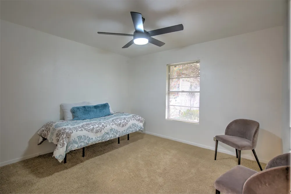 5304 Bedford Street Kingsland, TX 78639