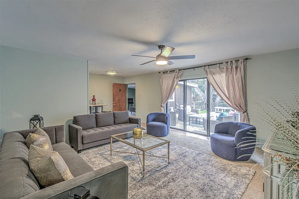 5304 Bedford Street Kingsland, TX 78639