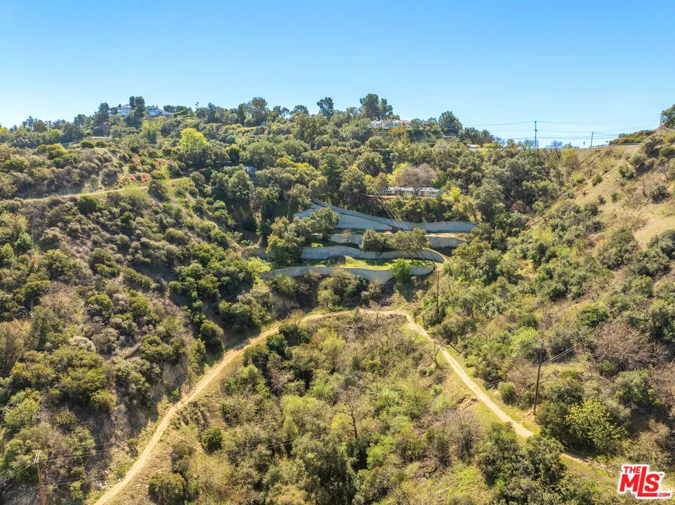 13511 Mulholland Drive Beverly Hills, CA 90210