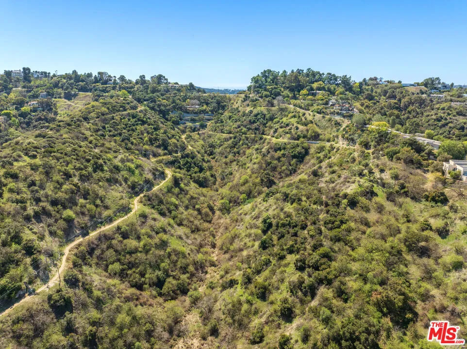 13511 Mulholland Drive Beverly Hills, CA 90210