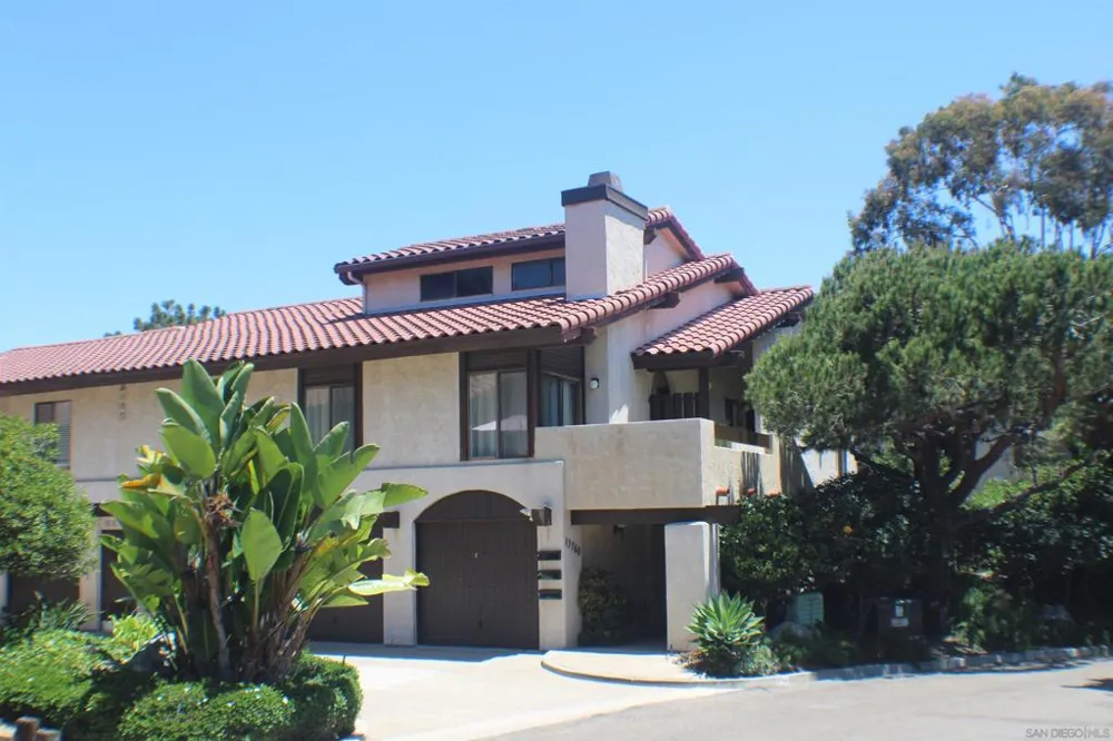 13768 Ruette Le Parc #C Del Mar, CA 92014