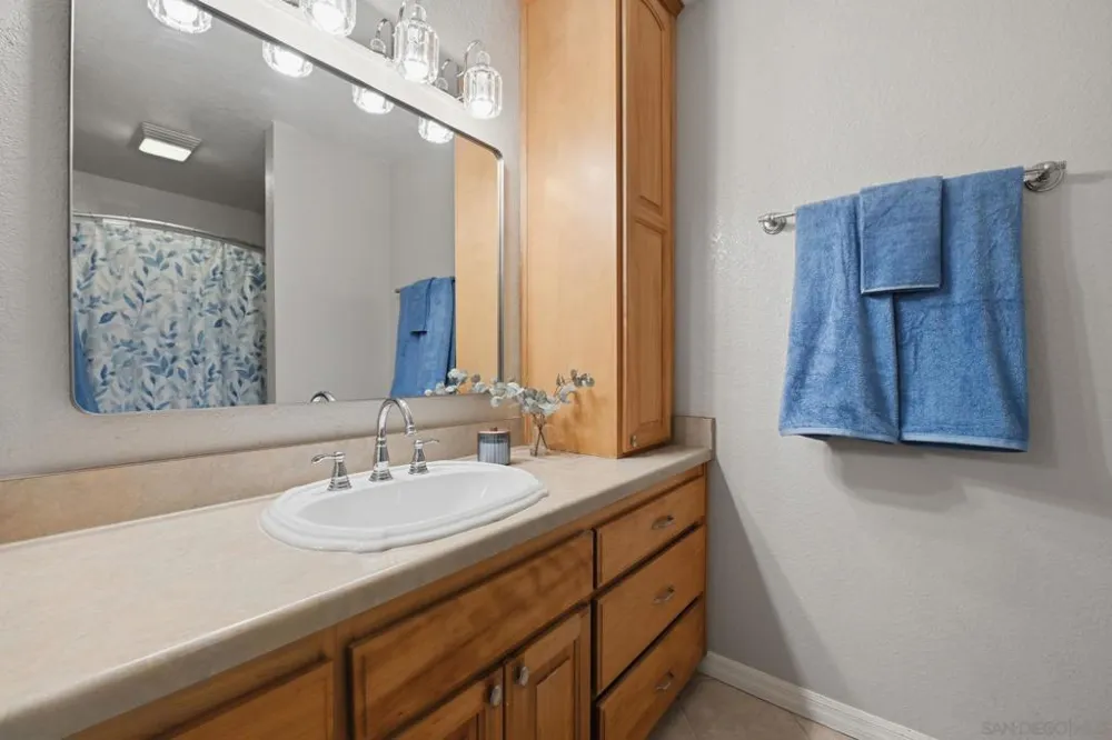 13768 Ruette Le Parc #C Del Mar, CA 92014