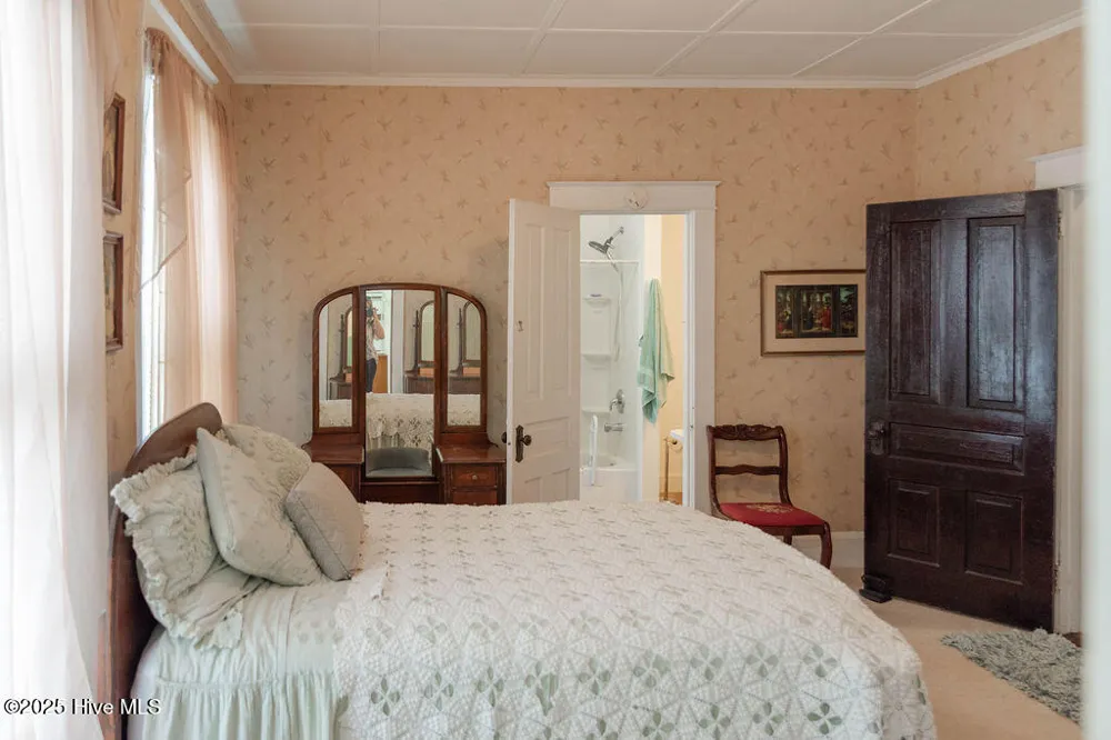 203 Minturn Avenue Hamlet, NC 28345