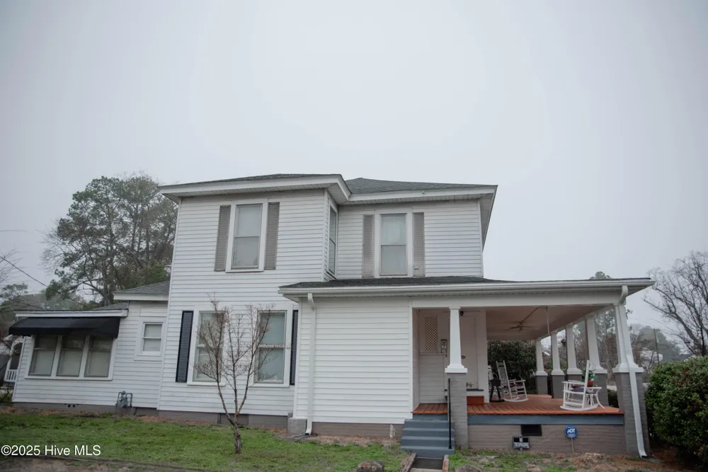 203 Minturn Avenue Hamlet, NC 28345