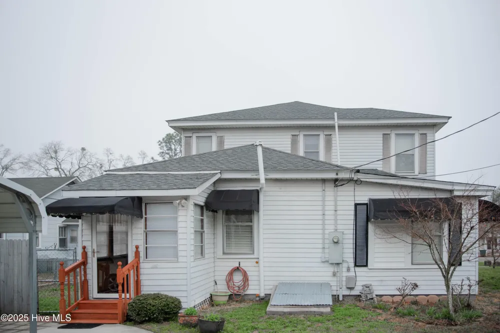 203 Minturn Avenue Hamlet, NC 28345