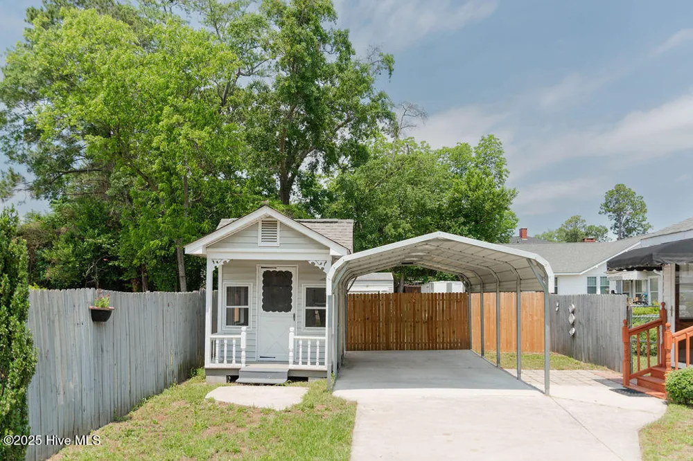 203 Minturn Avenue Hamlet, NC 28345