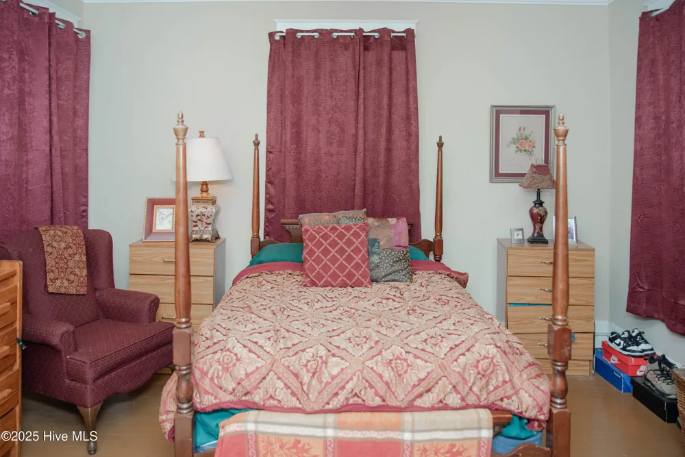 203 Minturn Avenue Hamlet, NC 28345