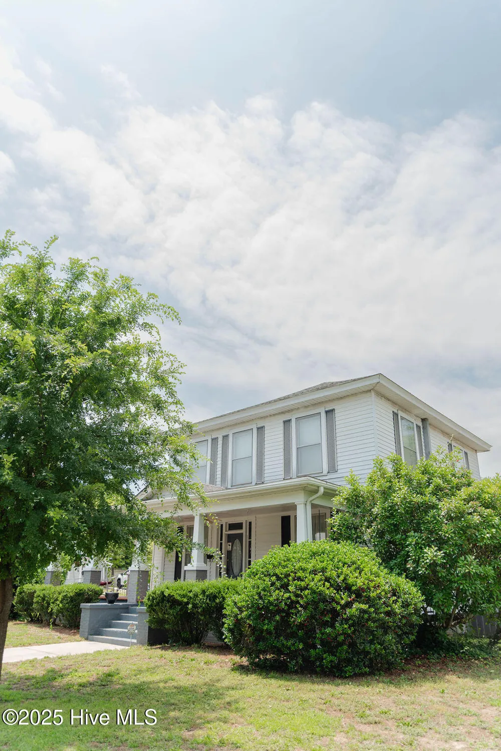 203 Minturn Avenue Hamlet, NC 28345