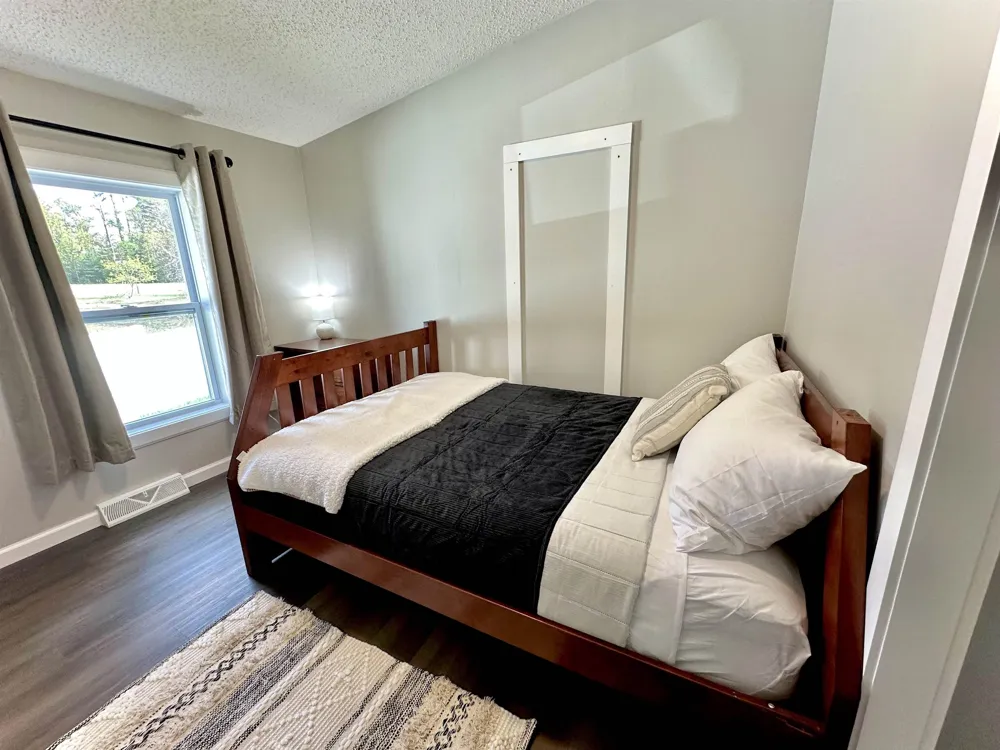 5472 Clubhouse Trail Gaylord City, MI 49735