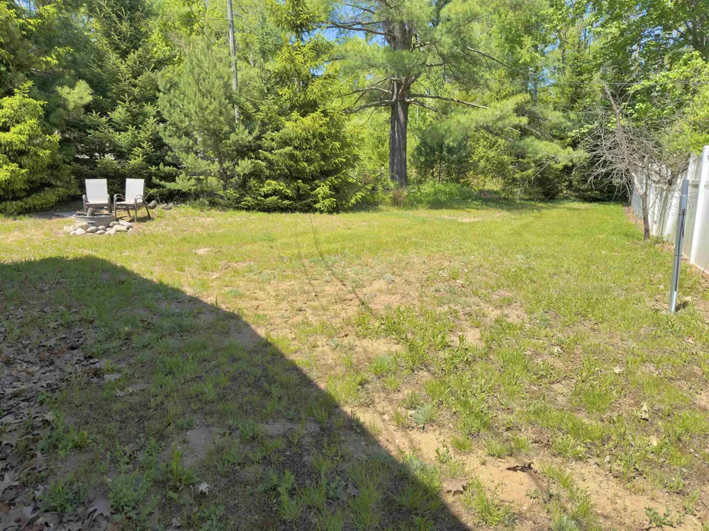 5472 Clubhouse Trail Gaylord City, MI 49735