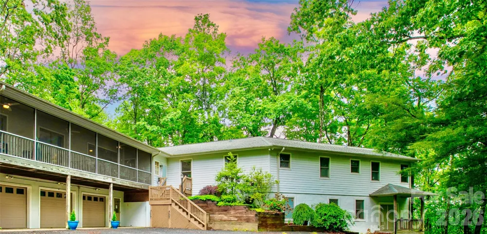 154 Chestnut Lane Cedar Mountain, NC 28718
