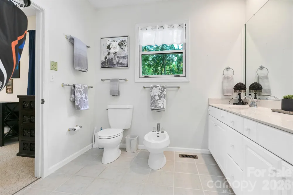 154 Chestnut Lane Cedar Mountain, NC 28718