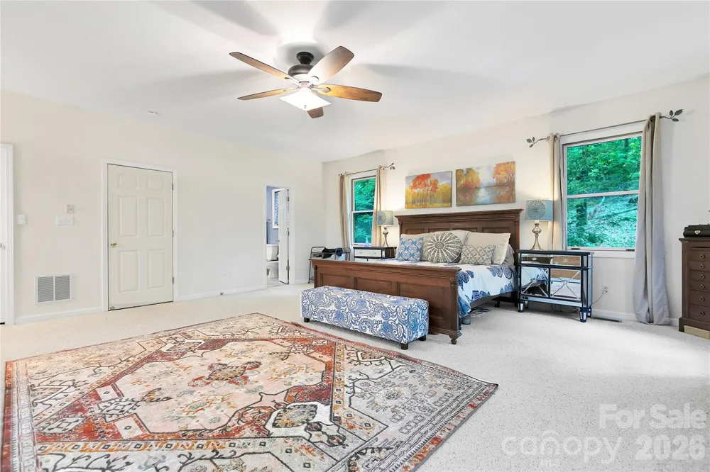 154 Chestnut Lane Cedar Mountain, NC 28718