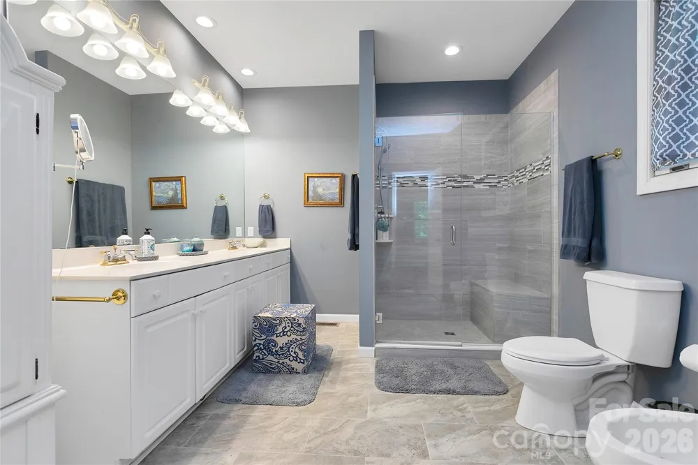 154 Chestnut Lane Cedar Mountain, NC 28718
