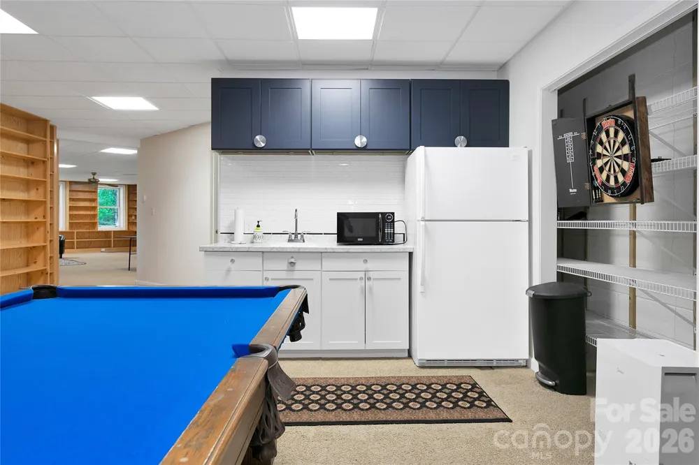 154 Chestnut Lane Cedar Mountain, NC 28718