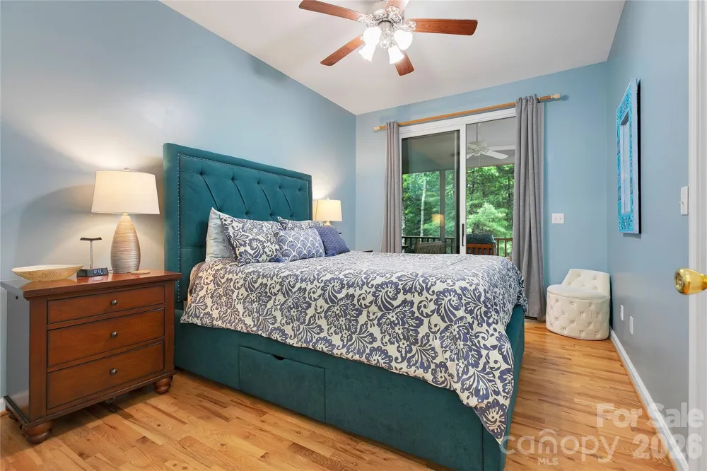 154 Chestnut Lane Cedar Mountain, NC 28718