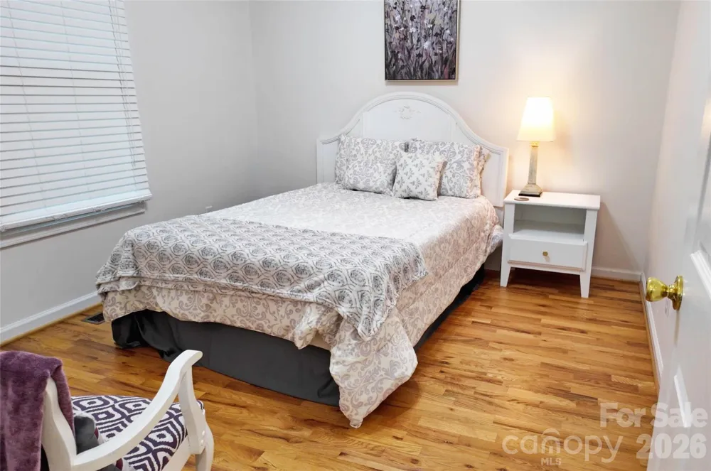 154 Chestnut Lane Cedar Mountain, NC 28718