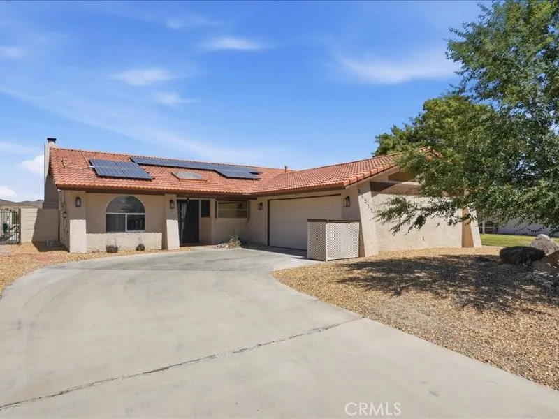 26515 Blue Water Helendale, CA 92342