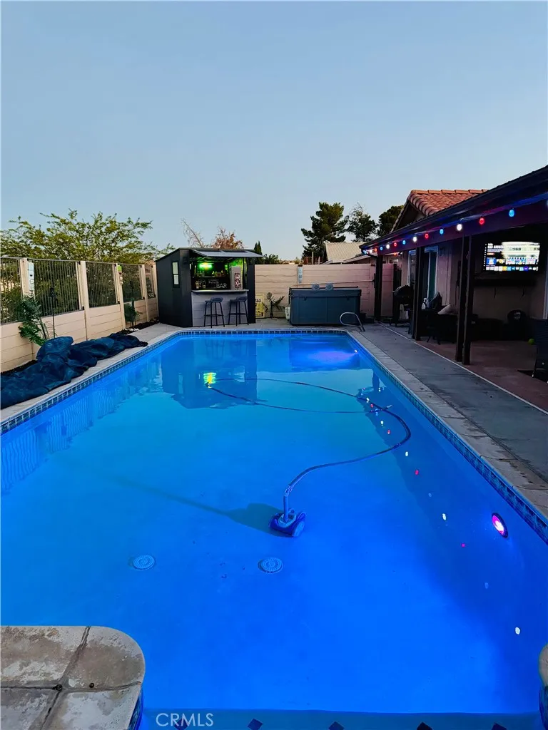 26515 Blue Water Helendale, CA 92342