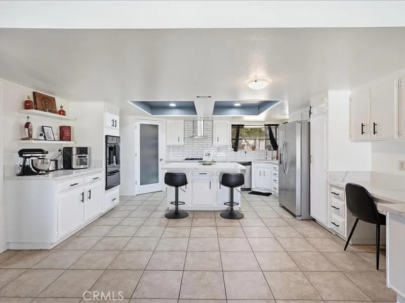 26515 Blue Water Helendale, CA 92342