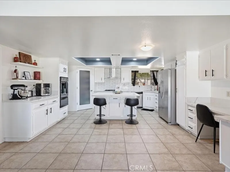26515 Blue Water Helendale, CA 92342