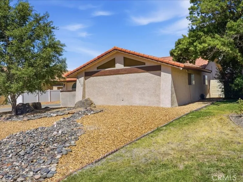 26515 Blue Water Helendale, CA 92342