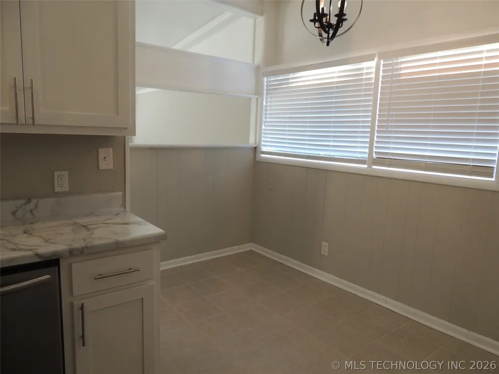 6552 E 27th Place Tulsa, OK 74129