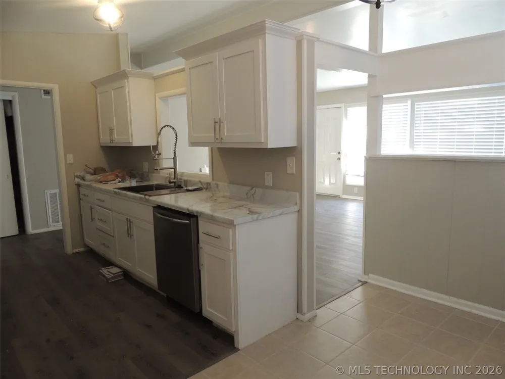 6552 E 27th Place Tulsa, OK 74129