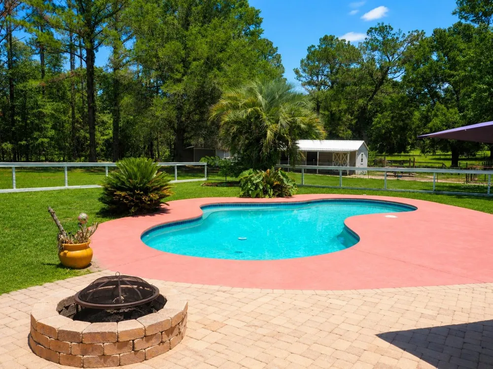 12820 NW 116TH PLACE Alachua, FL 32615
