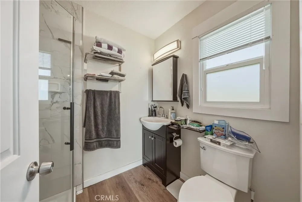 4550 Lakeshore Lakeport, CA 95453