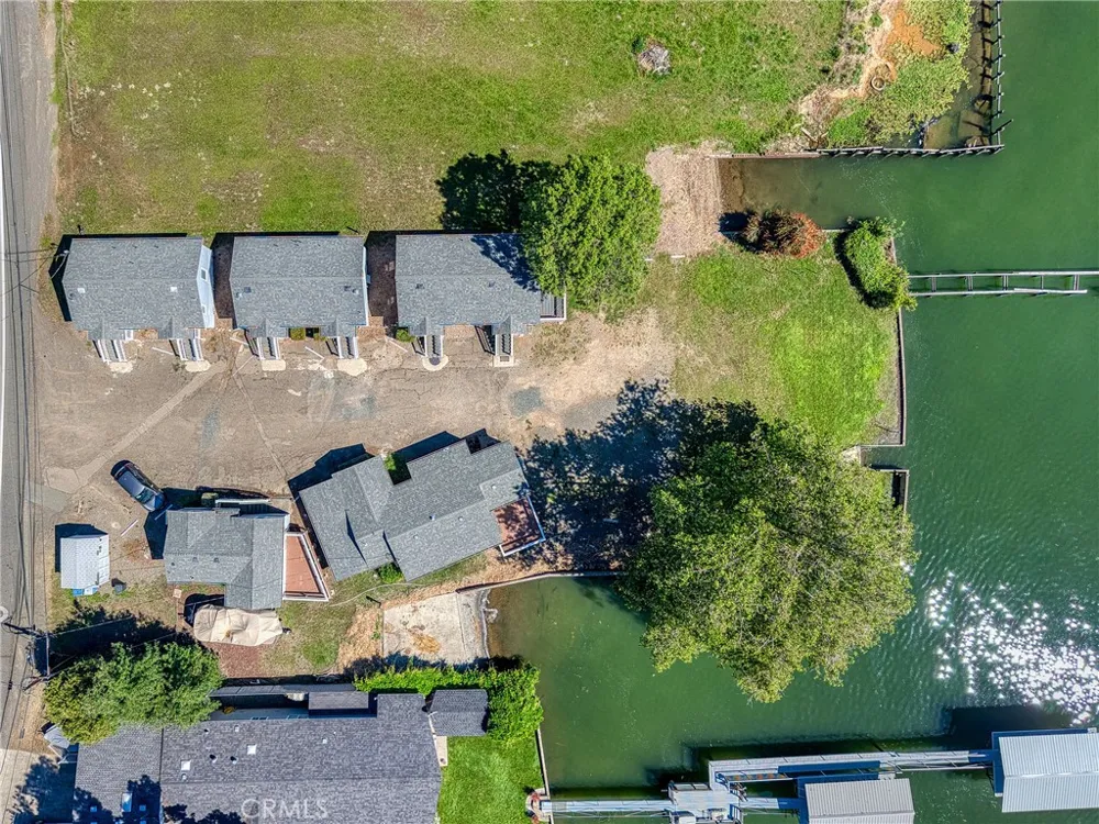 4550 Lakeshore Lakeport, CA 95453