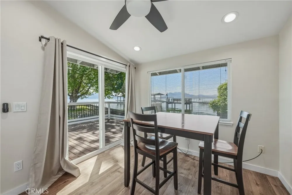 4550 Lakeshore Lakeport, CA 95453