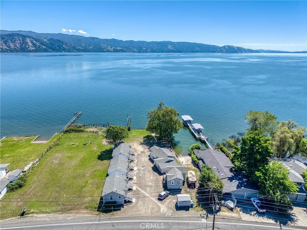 4550 Lakeshore Lakeport, CA 95453