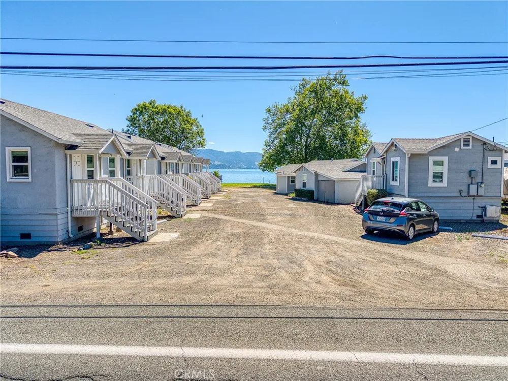 4550 Lakeshore Lakeport, CA 95453