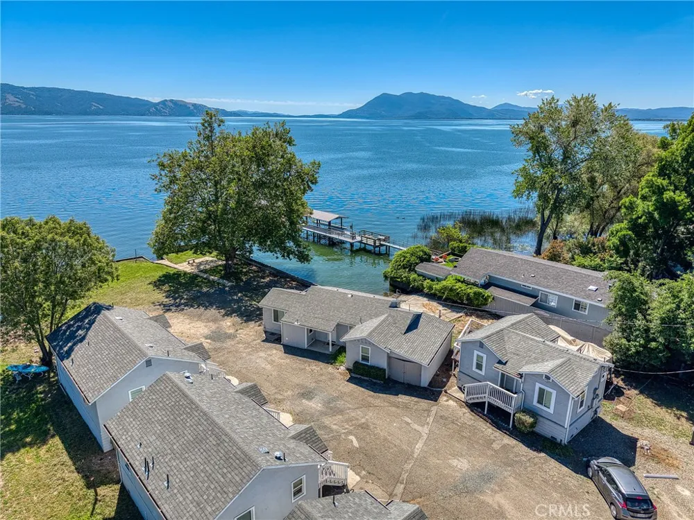 4550 Lakeshore Lakeport, CA 95453
