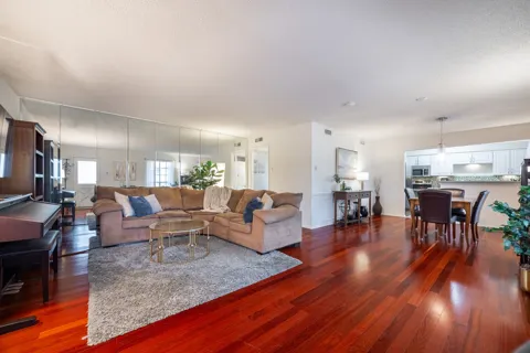 6027 E University Boulevard #215