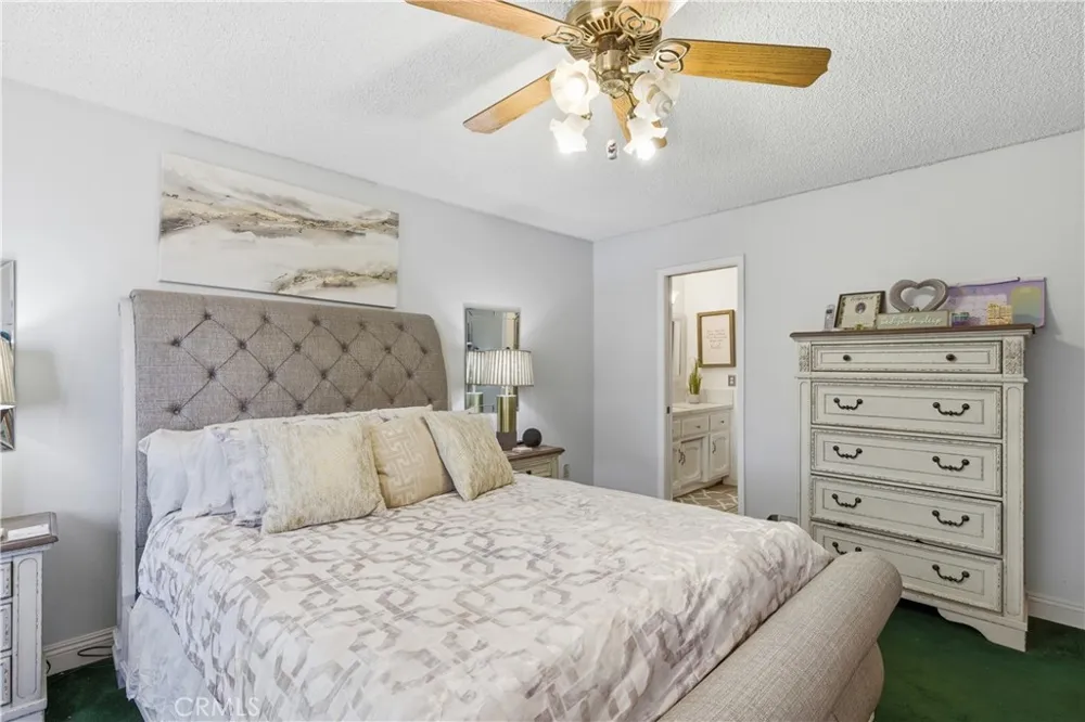 8801 Hickory California City, CA 93505