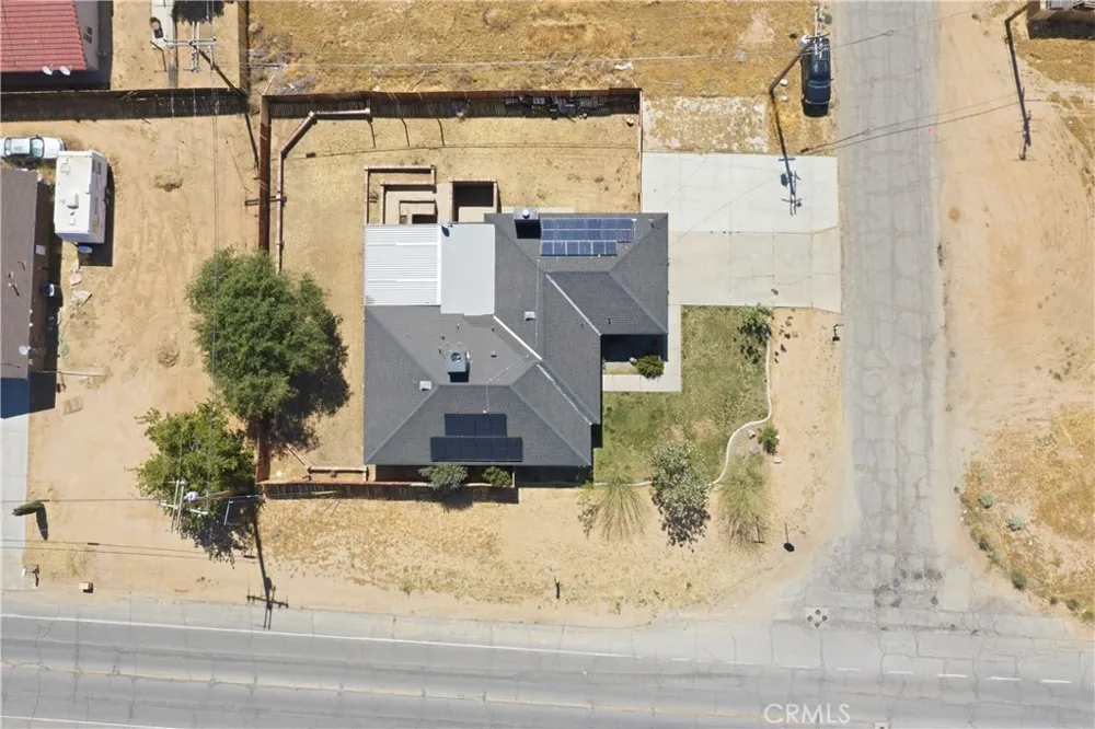 8801 Hickory California City, CA 93505