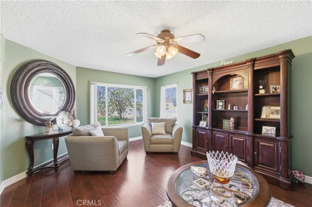 8801 Hickory California City, CA 93505