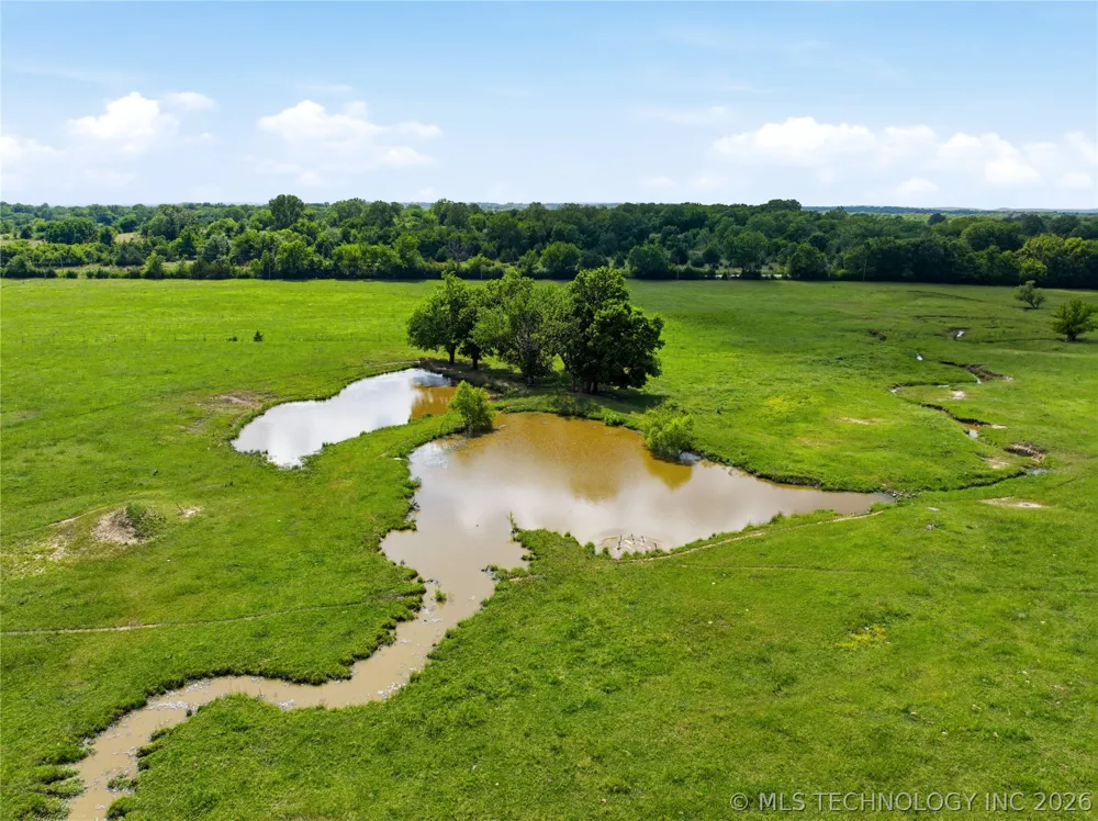 25 W 62 Highway Morris, OK 74445