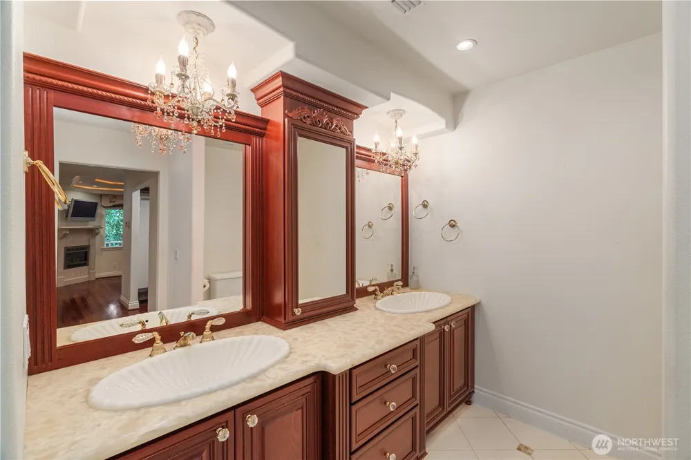 115 Reynvaan Drive Aberdeen, WA 98520