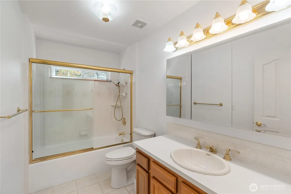 115 Reynvaan Drive Aberdeen, WA 98520