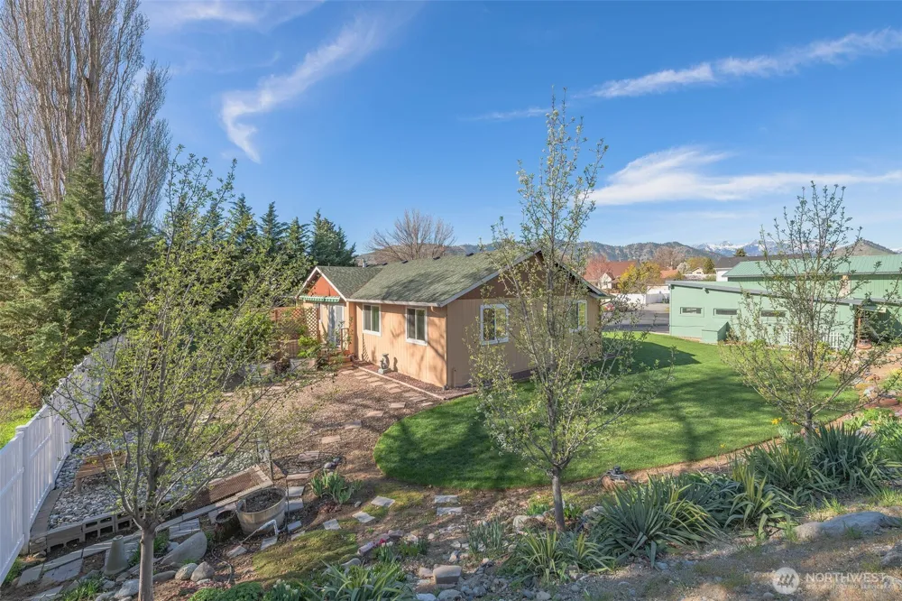 224 Vine Street Cashmere, WA 98815