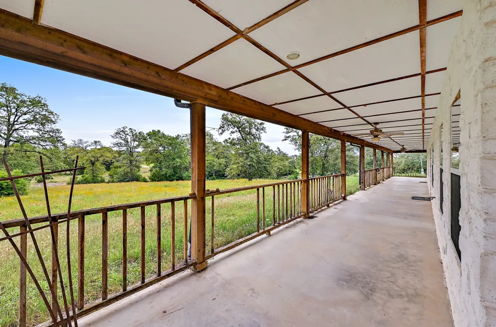 11791 Silver Springs Road Rockdale, TX 76567