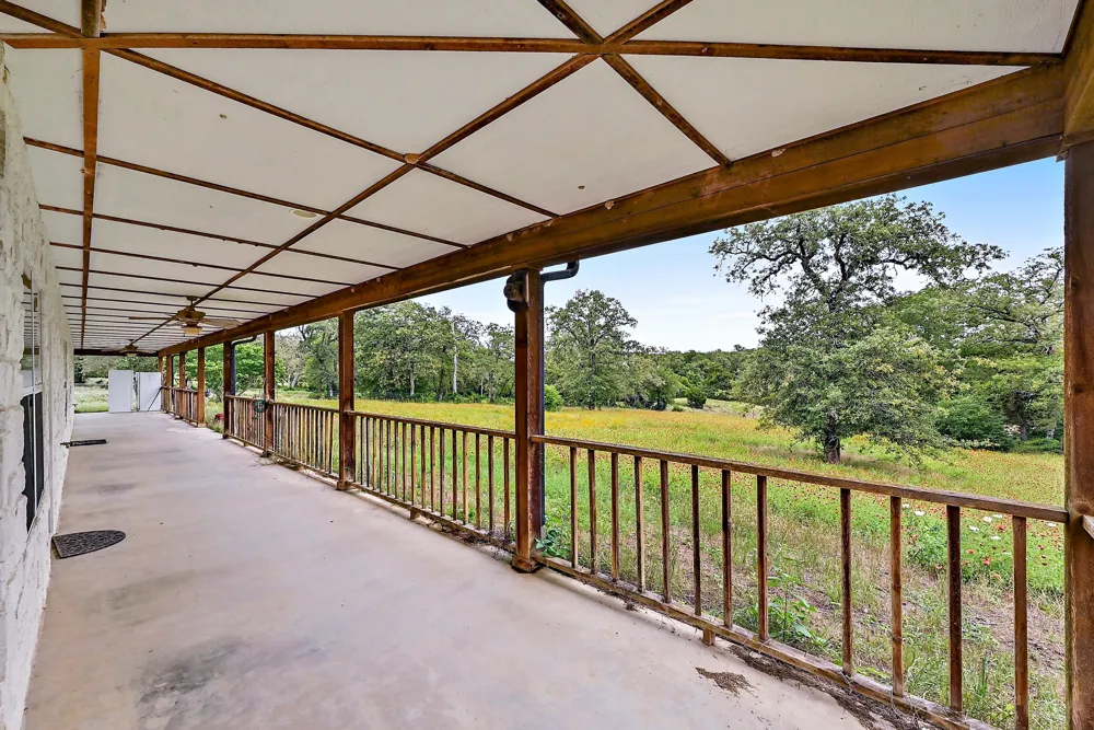 11791 Silver Springs Road Rockdale, TX 76567