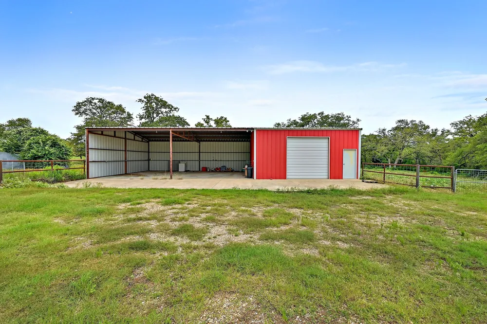 11791 Silver Springs Road Rockdale, TX 76567